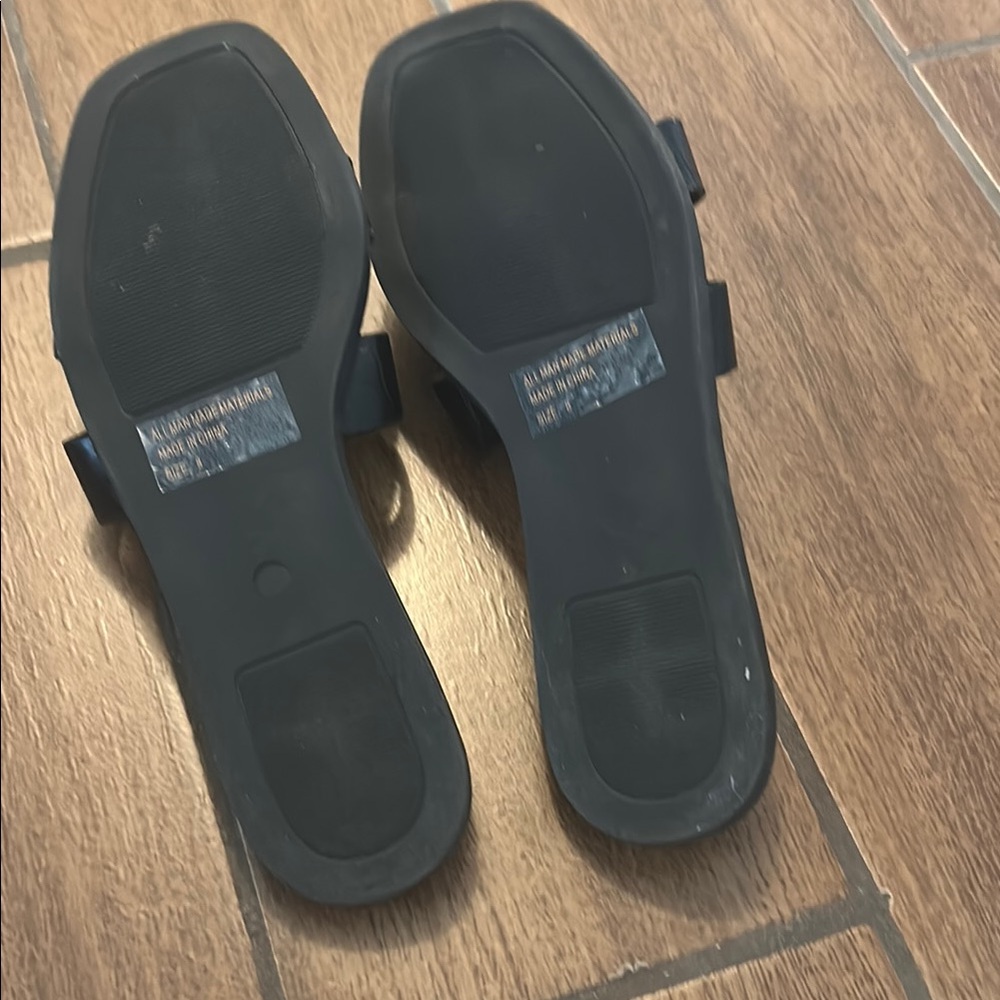 Black H sandals. Croc- embossed. Sz 8. Never worn. Excellent condition in box. - Picture 2 of 2